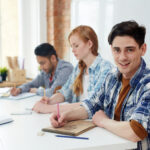 കേരള പി എസ് സി മുന്‍വര്‍ഷ ചോദ്യങ്ങളും അനുബന്ധ വസ്തുതകളും സെറ്റ് 14 (Kerala PSC Pyqs & Connected Facts), ജനറല്‍ പി എസ് സി പരിശീലനം, സില്‍വര്‍ലീഫ് അക്കാദമി, കോഴിക്കോട്, ഫോണ്‍: 82 81 99 22 31, 1. കുമാരനാശാന്‍ അന്തരിച്ച വര്‍ഷം ഏത്? എ) 1922 ബി) 1924 സി) 1926 ഡി) 1928 ഉത്തരം ബി വള്ളത്തോളും ഉള്ളൂരും ഉള്‍പ്പെടുന്ന മലയാളത്തിലെ ആധുനിക കവിത്രയങ്ങളില്‍ ഒരാളാണ് കുമാരനാശാന്‍. തിരുവനന്തപുരം ജില്ലയിലെ കായിക്കരയില്‍ 1873 ഏപ്രില്‍ 12-നാണ് കുമാരനാശാന്റെ ജനനം. പറവൂര്‍ കേശവനാശാന്റെ സുജനാനന്ദിനിയിലാണ് ആശാന്റെ ആദ്യ രചനകള്‍ അച്ചടിച്ചത്. എസ് എന്‍ ഡി പി യോഗത്തിന്റെ ആദ്യ സെക്രട്ടറി: കുമാരനാശാന്‍ തിരുവിതാംകൂര്‍ പ്രജാസഭയിലേക്ക് നോമിനേറ്റ് ചെയ്യപ്പെട്ട ആദ്യ കവിയാണ് കുമാരനാശാന്‍. കുമാരനാശാന്റെ വീണപൂവ് ആദ്യം അച്ചടിച്ചത് മിതവാദിയിലാണ്. 2. കേരളത്തിലെ ഏത് ജില്ലയിലാണ് തുഞ്ചന്‍പറമ്പ് സ്ഥിതി ചെയ്യുന്നത്? എ) പാലക്കാട് ബി) മലപ്പുറം സി) കോഴിക്കോട് ഡി) തൃശൂര്‍ ഉത്തരം ബി മലയാള ഭാഷയുടെ പിതാവ്: എഴുത്തച്ഛന്‍ തുഞ്ചന്‍പറമ്പ് മലപ്പുറം ജില്ലയിലെ തിരൂരില്‍ സ്ഥിതി ചെയ്യുന്നു. മലയാളം സര്‍വകലാശാല തുഞ്ചത്തെഴുച്ഛന്റെ പേരിലാണ് അറിയപ്പെടുന്നത്. ശ്രേഷ്ഠം മലയാളം എന്നതാണ് മലയാള സര്‍വകലാശാലയുടെ ആദര്‍ശം സംസ്ഥാന സര്‍ക്കാര്‍ എം ടി വാസുദേവന്‍ നായര്‍ സ്മാരകം നിര്‍മ്മിക്കുന്നത് തുഞ്ചന്‍ പറമ്പിന് സമീപമാണ്. -----------------ബോക്‌സ്----------------------------- 3. സൂര്യ-ഭൗമ വ്യവസ്ഥയുടെ ലഗ്രാഞ്ച് പോയിന്റ് 1 (എല്‍1) ന്റെ ദൂരം എത്രയാണ്? എ) ഭൂമിയില്‍നിന്നും 1.5 ദശലക്ഷം കിലോമീറ്റര്‍ ബി) സൂര്യനില്‍നിന്നും 1.5 ദശലക്ഷം കിലോമീറ്റര്‍ സി) ഭൂമിയില്‍നിന്നും 1.5 ലക്ഷം കിലോമീറ്റര്‍ ഡി) സൂര്യനില്‍നിന്നും 1.5 ലക്ഷം കിലോമീറ്റര്‍ ഉത്തരം എ സൂര്യനെക്കുറിച്ച് പഠിക്കാനുള്ള ഇന്ത്യയുടെ ബഹിരാകാശ ദൗത്യമാണ് ആദിത്യ എല്‍1. 2023 സെപ്തംബര്‍ 2-ന് ശ്രീഹരിക്കോട്ടയിലെ സതീഷ് ധവാന്‍ സ്‌പെയ്‌സ് സെന്ററില്‍നിന്നും വിക്ഷേപിച്ച ആദിത്യ എല്‍1 സ്ഥിതി ചെയ്യുന്ന പോയിന്റാണ് ലെഗ്രാഞ്ചെ പോയിന്റ് 1 അഥവാ എല്‍1. ഭൂമിയില്‍നിന്നും 15 ലക്ഷം കിലോമീറ്റര്‍ അകലെയുള്ള ലെഗ്രാഞ്ചെ പോയിന്റ് 1-ല്‍ നിന്നും ഭൂമിയുടെയോ മറ്റ് ഗ്രഹങ്ങളുടെയോ നിഴല്‍ തടസ്സമില്ലാതെ സൂര്യനെ നിരീക്ഷിക്കാന്‍ സാധിക്കും. എല്‍ 1 പോയിന്റില്‍ ഭൂമി, സൂര്യന്‍ എന്നിവയോടുള്ള ഗുരുത്വാകര്‍ഷണ ബലങ്ങള്‍ തുല്യമായിരിക്കും. ഇറ്റാലിയന്‍ ഗണിത ശാസ്ത്രജ്ഞനായ ജോസഫ് ലൂയി ലഗ്രാഞ്ചിനോടുള്ള ബഹുമതിയായിട്ടാണ് എല്‍1 പോയിന്റിന് ആ പേര് ലഭിച്ചത്. ആദിത്യ എല്‍1-ന്റെ വിക്ഷേപണ വാഹനം: പി എസ് എല്‍ വി സി57 ------------------------------------------------- 4. ഇംഗ്ലീഷുകാരില്ലാത്ത ഇംഗ്ലീഷ് ഭരണം എന്നാണ് രാഷ്ട്രീയ സ്വരാജ് അര്‍ത്ഥമാക്കുന്നത്. ആരാണ് ഇത് വാദിച്ചത്? എ) ഡോ അംബേദ്കര്‍ ബി) ഗാന്ധി സി) ദാദഭായി നവറോജി ഡി) ബാലഗംാധര തിലക് ഉത്തരം ബി എന്റെ ജീവിതമാണ് എന്റെ സന്ദേശം എന്ന് പറഞ്ഞത്: ഗാന്ധിജി ദുര്‍ബലര്‍ക്ക് ഒരിക്കലും മാപ്പ് നല്‍കാന്‍ കഴിയില്ല. ക്ഷമ കരുത്തരുടെ ലക്ഷണമാണ്, എന്ന് പറഞ്ഞത്: ഗാന്ധിജി സത്യവും അഹിംസയുമാണ് എന്റെ ദൈവങ്ങള്‍ എന്ന് പറഞ്ഞത്: ഗാന്ധിജി ഒന്നുകില്‍ ഞാന്‍ ലക്ഷ്യം നേടി തിരിച്ചുവരും. പരാജയപ്പെട്ടാല്‍ ഞാനെന്റെ ജഡം സുദ്രത്തിന് സംഭാവന നല്‍കും എന്ന് പറഞ്ഞത്: ഗാന്ധിജി 5. ഇന്ത്യന്‍ ഭരണഘടനയില്‍ താഴെപ്പറയുന്ന വ്യവസ്ഥകളില്‍ ഏതാണ് 1949 നവംബര്‍ 26 മുതല്‍ നിലവില്‍ വന്നത്? എ) മൗലികാവകാശങ്ങള്‍ ബി) നിര്‍ദ്ദേശക തത്വങ്ങള്‍ സി) പൗരത്വം ഡി) അടിയന്തരാവസ്ഥ ഉത്തരം സി ഭരണഘടനാ നിര്‍മ്മാണസഭ ഭരണഘടന അംഗീകരിച്ച വര്‍ഷം: 1949 നവംബര്‍ 26 ഇന്ത്യന്‍ ഭരണഘടന ഔദ്യോഗികമായി നിലവില്‍വന്ന വര്‍ഷം: 1950 ജനുവരി 26 ഇന്ത്യന്‍ ഭരണഘടന തയ്യാറാക്കാനെടുത്ത സമയം: 2 വര്‍ഷവും 11 മാസവും 17 ദിവസവും. ഇന്ത്യന്‍ ഭരണഘടനയുടെ ഉള്ളടക്കം: ആമുഖം, 395 അനുച്ഛേദങ്ങള്‍, 12 പട്ടികകള്‍, 22 ഭാഗങ്ങള്‍ ഇന്ത്യന്‍ ഭരണഘടനയുടെ അടിസ്ഥാന ആദര്‍ശങ്ങളും മൂല്യങ്ങളും പ്രതിഫലിക്കുന്ന ആമുഖം എഴുതിയത്: ജവഹര്‍ലാല്‍ നെഹ്‌റു 6. താഴെപ്പറയുന്നവയില്‍ ഏതാണ് വിദേശികള്‍ക്ക് ലഭ്യമായ മൗലികാവകാശം എ) അനുച്ഛേദം 14 ബി) അനുച്ഛേദം 15 സി) അനുച്ഛേദം 16 ഡി) അനുച്ഛേദം 19 ഉത്തരം എ ജനാധിപത്യത്തിന്റെ വിജയത്തിനും പൗരന്‍മാരുടെ സമ്പൂര്‍ണ വികസനത്തിനും വേണ്ടി ഇന്ത്യന്‍ ഭരണഘടന ഉറപ്പുനല്‍കുന്ന അവകാശങ്ങളാണ് മൗലികാവകാശങ്ങള്‍. മൗലികാവകാശങ്ങള്‍ പൗരന്‍മാര്‍ക്ക് നിഷേധിക്കാതിരിക്കാനുള്ള ഉത്തരവാദിത്വമുള്ളത് ഗവണ്‍മെന്റിന് ആണ്. മൗലികാവകാശങ്ങള്‍ ലംഘിക്കപ്പെടുകയാണെങ്കില്‍ പൗരന് സമീപിക്കാവുന്ന കോടതികള്‍: ഹൈക്കോടതി, സുപ്രീംകോടതി. വ്യക്തി സ്വാതന്ത്ര്യത്തിന്റെ മാഗ്നാകാര്‍ട്ട എന്നും സ്വാതന്ത്ര്യത്തിന്റെ വിളക്കുകള്‍ എന്നും മൗലികാവകാശങ്ങള്‍ അറിയപ്പെടുന്നു. മൗലികാവകാശങ്ങളുടെ ശില്‍പി എന്നറിയപ്പെടുന്നത് സര്‍ദാര്‍ വല്ലഭ്ഭായ് പട്ടേല്‍ ആണ്. മൗലികാവകാശങ്ങളുടെ നട്ടെല്ല് എന്ന് വിശേഷിപ്പിക്കപ്പെടുന്ന അവകാശമാണ് അനുച്ഛേദം 19 മുതല്‍ 22 വരെ പ്രതിപാദിക്കുന്ന സ്വാതന്ത്ര്യത്തിനുള്ള അവകാശം. 7. ഇന്ത്യയുടെ രത്‌നം എന്ന് പ്രധാനമന്ത്രി ജവഹര്‍ലാല്‍ നെഹ്‌റു വിശേഷിപ്പിച്ച ഇന്ത്യന്‍ സംസ്ഥാനം എ) കേരളം ബി) കശ്മീര്‍ സി) ഹിമാചല്‍പ്രദേശ് ഡി) മണിപ്പൂര്‍ ഉത്തരം ഡി കിഴക്കിന്റെ സ്വിറ്റ്‌സര്‍ലന്‍ഡ് എന്നറിയപ്പെടുന്നത് മണിപ്പൂര്‍ ഇന്ത്യയുടെ ഹൃദയം എന്നറിയപ്പെടുന്നത് മധ്യപ്രദേശ് കിഴക്കിന്റെ പറുദീസ എന്നറിയപ്പെടുന്നത് ഗോവ ഇന്ത്യയുടെ പൂന്തോട്ടം എന്നറിയപ്പെടുന്നത് ജമ്മുകശ്മീര്‍ പൂക്കളുടെ താഴ് വര എന്നറിയപ്പെടുന്നത് ഉത്തരാഖണ്ഡ് ഗ്രാമീണ റിപ്പബ്ലിക്കുകളുടെ കൂട്ടം എന്നറിയപ്പെടുന്നത് നാഗാലാന്‍ഡ് 8. ക്ഷേത്ര പ്രവേശന വിളംബരം പുറപ്പെടുവിച്ച രാജാവ് ആരാണ് എ) ചിത്തിര തിരുനാള്‍ ബാലരാമ വര്‍മ്മ ബി) മാര്‍ത്താണ്ഡവര്‍മ്മ സി) വിശാഖം തിരുനാള്‍ രാമവര്‍മ്മ ഡി) ശ്രീമൂലം തിരുനാള്‍ രാമവര്‍മ്മ ഉത്തരം എ തിരുവിതാംകൂര്‍ ഭരിച്ച അവസാനത്തെ രാജാവ്: ശ്രീചിത്തിര തിരുനാള്‍ ബാലരാമ വര്‍മ്മ തിരുവിതാംകൂറില്‍ ശ്രീമൂലം അസംബ്ലി എന്ന അധോസഭയും ശ്രീചിത്തിര സ്റ്റേറ്റ് കൗണ്‍സില്‍ എന്ന ഉപരിസഭയും ആവിഷ്‌കരിച്ച് നിയമനിര്‍മ്മാണസഭയെ ദ്വിമണ്ഡല സംവിധാനമാക്കിയത് ശ്രീചിത്തിര തിരുനാള്‍ ബാലരാമ വര്‍മ്മയാണ്. കേരളത്തിലെ ആദ്യത്തെ സര്‍വകലാശാലയായ തിരുവിതാംകൂര്‍ സര്‍വകലാശാല സ്ഥാപിച്ചത് ശ്രീചിത്തിര തിരുനാളിന്റെ കാലത്താണ്. ഇന്ത്യയ്ക്ക് സ്വാതന്ത്ര്യം ലഭിച്ചശേഷം 1949 ജൂലൈ 1-ന് തിരുവിതാംകൂറും കൊച്ചിയും സംയോജിപ്പിച്ച് തിരു-കൊച്ചി സംസ്ഥാനം നിലവില്‍ വന്നപ്പോള്‍ ചിത്തിര തിരുനാള്‍ രാജപ്രമുഖനായി. 1936 നവംബര്‍ 12-ന് ക്ഷേത്ര പ്രവേശന വിളംബരം പുറപ്പെടുവിച്ചത് ശ്രീചിത്തിര തിരുനാള്‍ ആണ്. ആധുനിക കാലത്തെ അത്ഭുതം എന്ന് ഗാന്ധിജി വിശേഷിപ്പിച്ചത് ക്ഷേത്ര പ്രവേശന വിളംബരം ആണ്. 9. താഴെപറയുന്നവയില്‍ ഏതാണ് ഇന്‍പുട്ട് ഉപകരണം എ) സ്പീക്കര്‍ ബി) മോണിറ്റര്‍ സി) പ്രിന്റര്‍ ഡി) സ്‌കാനര്‍ ഉത്തരം ഡി കംപ്യൂട്ടറില്‍ ഇന്‍പുട്ടിനെ ഔട്ട്പുട്ടാക്കുന്ന ഭാഗം സിപിയു ആണ്. ഒരേ സമയം തന്നെ ഇന്‍പുട്ട് ഉപകരണമായും ഔട്ട്പുട്ട് ഉപകരണമായും ഉപയോഗിക്കാന്‍ കഴിയുന്ന ഉപകരണാണ് ടച്ച് സ്‌ക്രീന്‍. ലാപ്‌ടോപ് കമ്പ്യൂട്ടറുകളില്‍ പോയിന്റിങ്ങിനായി ഉപയോഗിക്കുന്ന സംവിധാനമാണ് ടച്ച് പാഡ്. മറ്റ് ഉപഭോക്താക്കളുടെ ഫയലുകളും വിവരങ്ങളും അവര്‍ അറിയാതെ വായിക്കുന്ന പ്രക്രിയയാണ് സ്‌നൂപ്പിങ്. ബിറ്റ് എന്നത് ബൈനറി ഡിജിറ്റിന്റെ ചുരുക്കപ്പേരാണ്. ഇന്ത്യയുടെ സ്വന്തം ഓപ്പറേറ്റിങ് സിസ്റ്റമായ ബോസ് വികസിപ്പിച്ചത് സി-ഡാക്ക് ആണ്. 10. ________ ന്റെ കുറവ് മൂലമുണ്ടാകുന്ന ഒരു രോഗമാണ് പെല്ലഗ്ര. എ) അസ്‌കോര്‍ബിക് ആസിഡ് ബി) റിബോഫ്‌ളേവിന്‍ സി) തയാമിന്‍ ഡി) നിയാസിന്‍ ഉത്തരം ഡി ട്രിപ്‌റ്റോഫാന്‍ എന്ന അമിനോ ആസിഡില്‍ നിന്നാണ് നിയാസിന്‍ നിര്‍മ്മിക്കുന്നത്. പാരാതെര്‍മോണിന്റെ അളവ് കുറയുന്നത് മൂലമുണ്ടാകുന്ന രോഗമാണ് ടെറ്റനി. രക്തം കട്ടപിടിക്കാതാകുന്ന രോഗം: ഹീമോഫീലിയ അഡിസണ്‍സ് രോഗം ബാധിക്കുന്നത് അഡ്രിനല്‍ ഗ്രന്ഥിയാണ്. രക്തക്കുഴലുകളില്‍ കൊഴുപ്പ് അടിഞ്ഞുകൂടി രക്തപ്രവാഹം തടസ്സപ്പെടുന്ന അവസ്ഥ: അതിരോസ്‌ക്ലീറോസിസ് അരുണരക്താണുക്കളുടെ കുറവ് മൂലം ഉണ്ടാകുന്ന രോഗം: അനീമിയ 11. ഓട്ടിസം ബാധിച്ചവര്‍ക്കായി കേരള സോഷ്യല്‍ സെക്യൂരിറ്റി മിഷന്‍ ആരംഭിച്ച പദ്ധതിയുടെ പേര് നല്‍കുക എ) ആവാസ് ബി) സ്‌പെക്ട്രം സി) ശുഭയാത്ര ഡി) സുകൃതം ഉത്തരം ബി സ്‌കൂള്‍ കുട്ടികള്‍ക്ക് സൗജന്യ നേത്ര പരിശോധന നടത്തുകയും സൗജന്യമായി കണ്ണട നല്‍കുകയും ചെയ്യുന്ന പദ്ധതി: മിഴി കൗമാരക്കാരായ സ്‌കൂള്‍ കുട്ടികളെ ജീവിതശൈലീ രോഗങ്ങളില്‍നിന്നും രക്ഷിക്കുന്നതിനായി ഭാരതീയ ചികിത്സാ വകുപ്പ് ആവിഷ്‌കരിച്ച പദ്ധതി: കൗമാര സാഫല്യം അനാഥരായ നവജാതശിശുക്കളെ ഏറ്റെടുക്കുന്നതിനുള്ള സാമൂഹിക ക്ഷേമ വകുപ്പിന്റെ പദ്ധതി: അമ്മത്തൊട്ടില്‍ കുട്ടികളില്‍ യുക്തിബോധവും ശാസ്ത്രബോധവും വളര്‍ത്തുന്നതിന് കേരള സാംസ്‌കാരിക വകുപ്പിന്റെ പദ്ധതി: ബാലകേരളം കേരള കായിക വകുപ്പിന്റെ നീന്തല്‍ പരിശീലന പദ്ധതി: സ്പ്‌ളാഷ് kerala psc questions kerala psc previous questions kerala psc previous year question papers kerala psc question paper kerala psc question bank kerala psc pyq, kerala psc model questions kerala psc mock test, kerala psc previous question papers with answers kerala psc ldc previous questions kerala psc degree level previous questions kerala psc 10th level preliminary exam questions kerala psc repeated questions kerala psc questions and answers pdf kerala psc previous year papers pdf free download kerala psc question paper 2025 / 2026 kerala psc ldc question paper with answer key kerala psc general knowledge questions kerala psc malayalam previous questions kerala psc current affairs questions, kerala psc ldc questions kerala psc veo previous questions kerala psc assistant previous questions kerala psc degree prelims question paper kerala psc +2 level questions (or 12th level) kerala psc last grade servant questions, kerala psc gk questions malayalam kerala psc repeated gk questions kerala psc english previous questions kerala psc quantitative aptitude questions kerala psc renaissance questions kerala psc current affairs 2025 / 2026, thulasi kerala psc questions, kerala psc official previous question papers free kerala psc question bank kerala psc online mock test questions, pyqexplained.com, pyqexplaineddotcom